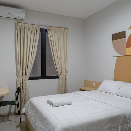 Cove Urooms Panglima Polim Джакарта Екстериор снимка